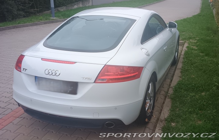 Audi TT 8J 2011