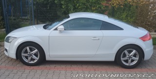 Audi TT 8J 2011
