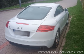 Audi TT 8J 2011
