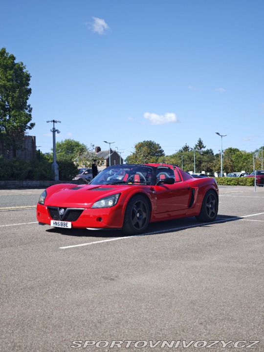 Opel Speedster 2001