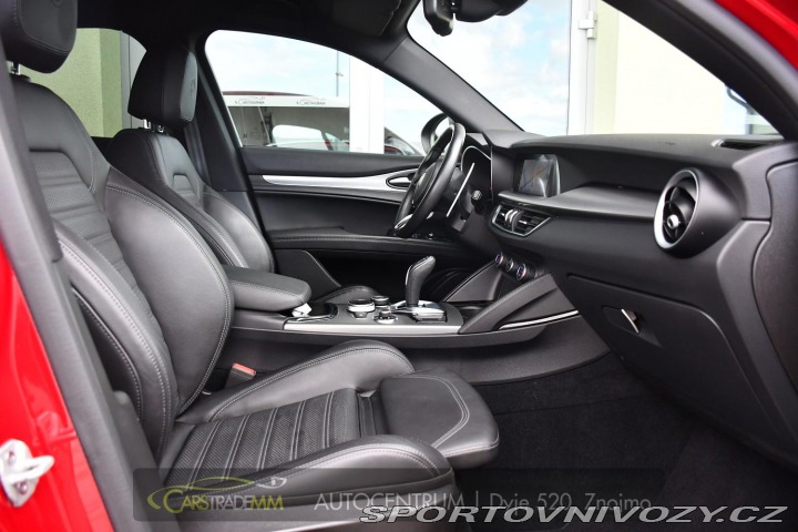 Alfa Romeo Stelvio 2.0T 16V 206kW VELOCE AT8 2024