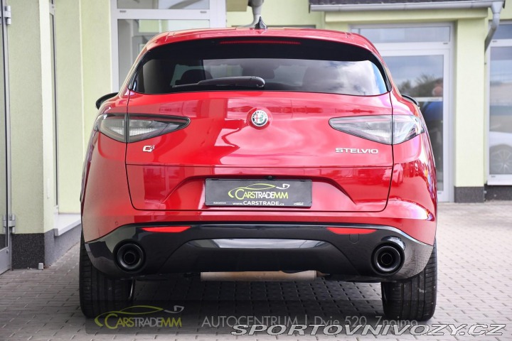 Alfa Romeo Stelvio 2.0T 16V 206kW VELOCE AT8 2024