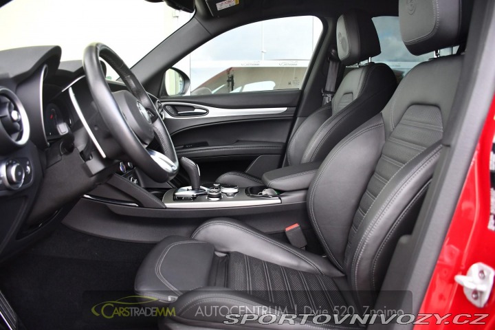 Alfa Romeo Stelvio 2.0T 16V 206kW VELOCE AT8 2024