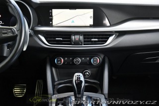 Alfa Romeo Stelvio 2.0T 16V 206kW VELOCE AT8 2024