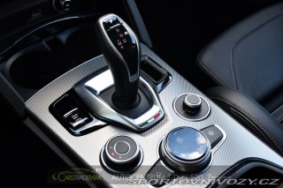 Alfa Romeo Stelvio 2.0T 16V 206kW VELOCE AT8 2024