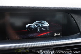 Alfa Romeo Stelvio 2.0T 16V 206kW VELOCE AT8 2024