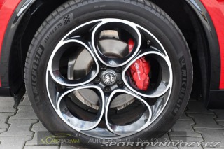Alfa Romeo Stelvio 2.0T 16V 206kW VELOCE AT8 2024
