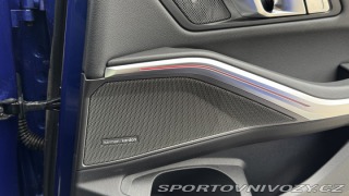 BMW 3 330i, M-Paket, Střešní ok 2019