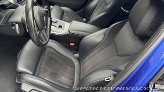 BMW 3 330i, M-Paket, Střešní ok 2019