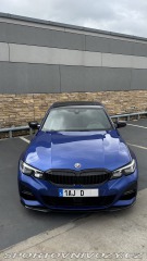 BMW 3 330i, M-Paket, Střešní ok 2019