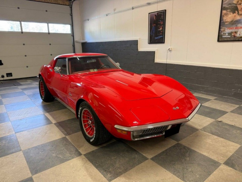 Chevrolet Corvette C3 STINGRAY