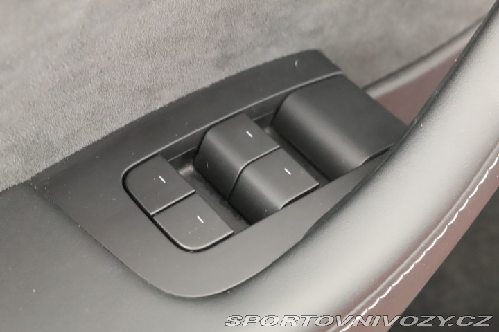 Tesla Model Y Long Range AWD 79kWh 2022