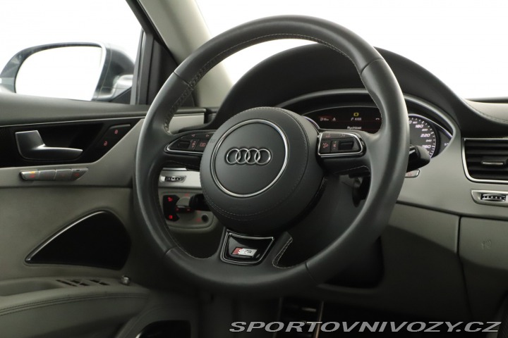 Audi S8 4.0 TFSi 2013