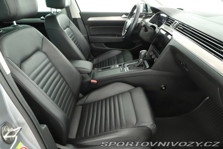 Volkswagen Ostatní modely Passat 2.0 TSI 2019