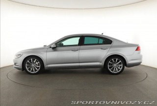 Volkswagen Ostatní modely Passat 2.0 TSI 2019