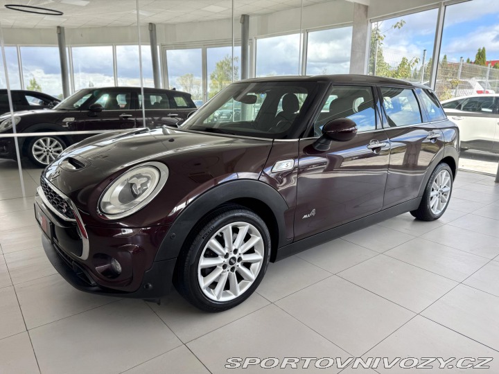 Mini Clubman S ALL4*141kW*LED*REZERVAC 2017