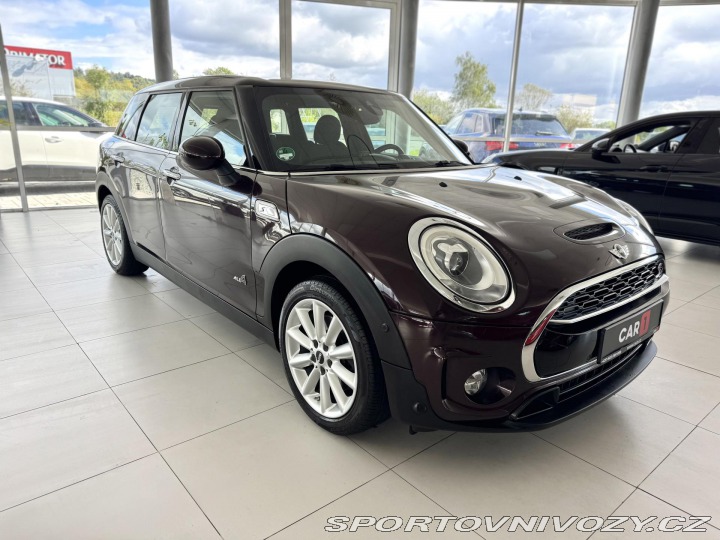 Mini Clubman S ALL4*141kW*LED*Navi*Key 2017