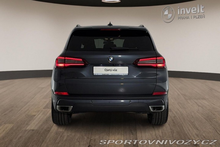 BMW X5 xDrive40i 2022