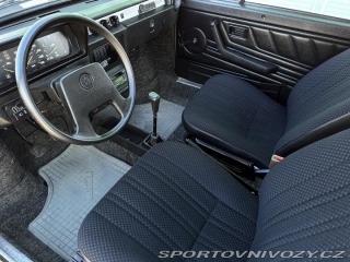 Škoda Ostatní modely Rapid 130 5speed 43kW Autorádio 1988