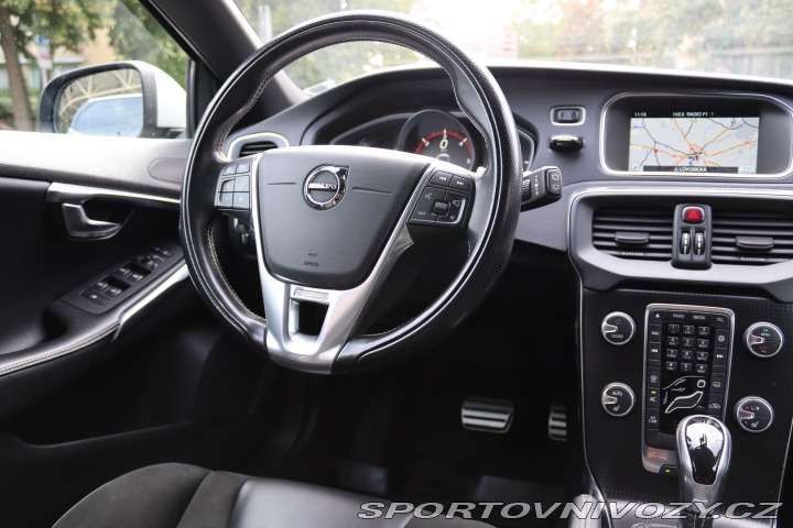 Volvo V40 Volvo V40 R-Design 140kW 2019