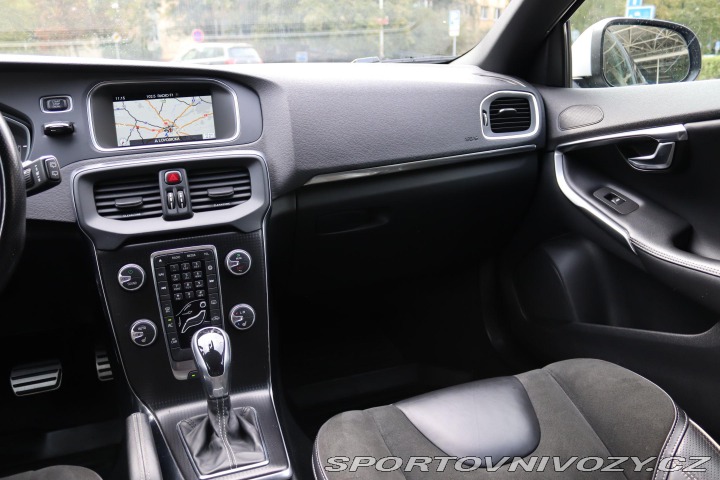 Volvo V40 Volvo V40 R-Design 140kW 2019