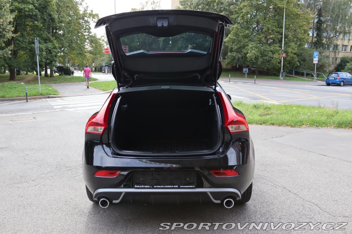 Volvo V40 Volvo V40 R-Design 140kW 2019