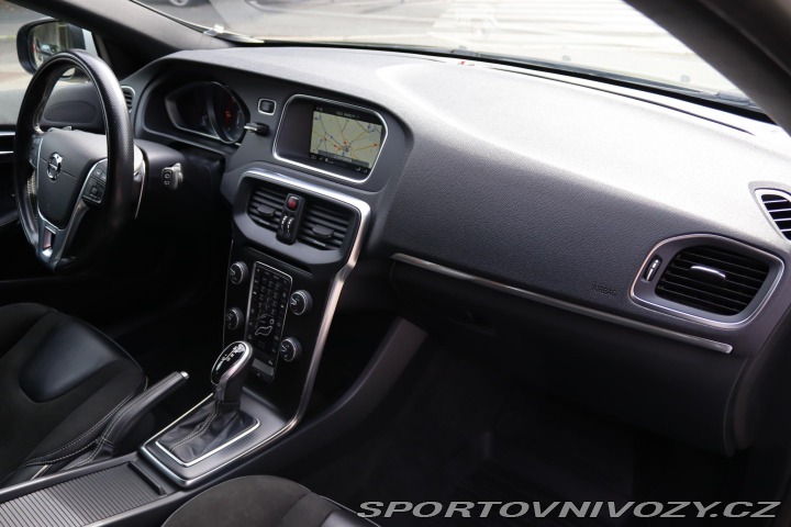 Volvo V40 Volvo V40 R-Design 140kW 2019