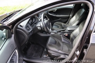 Volvo V40 Volvo V40 R-Design 140kW 2019