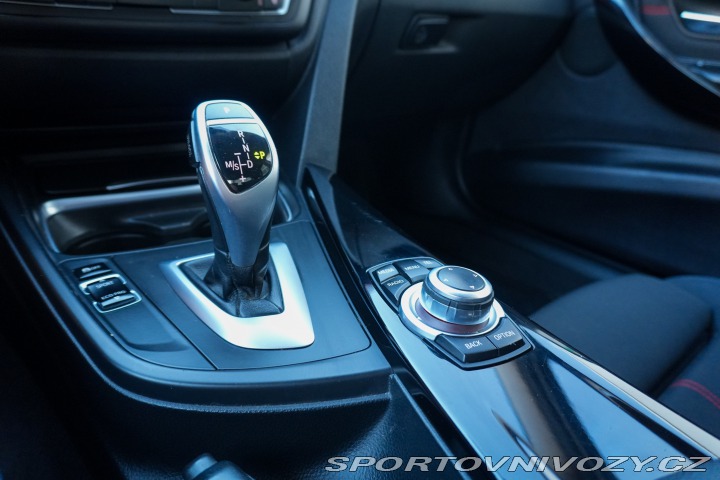 BMW 3 328i F30 2012