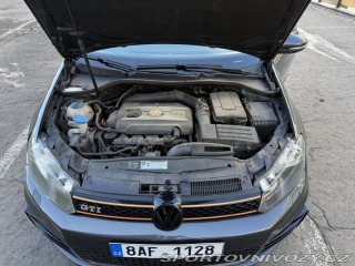 Volkswagen Golf GTI 2011