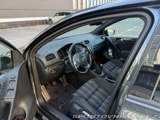 Volkswagen Golf GTI 2011