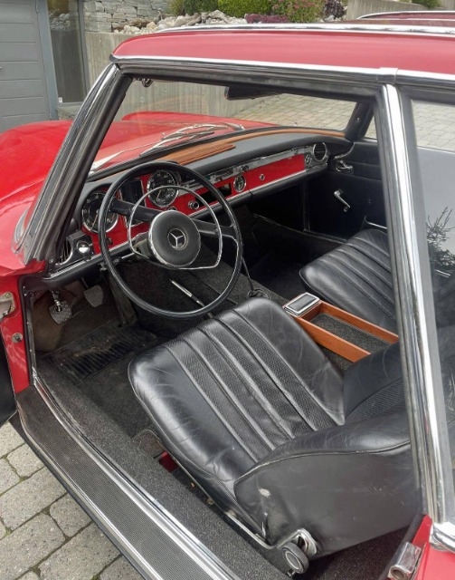 Mercedes-Benz SL 230 SL Pagoda (W113) 1964