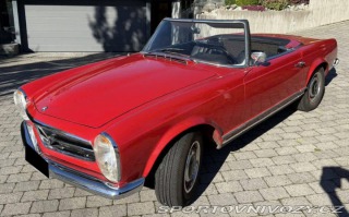 Mercedes-Benz SL 230 SL Pagoda (W113) 1964