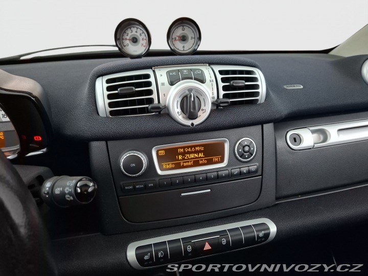 Smart Fortwo Pulse 1.0T 2012