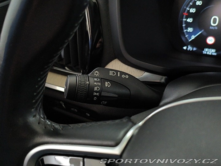 Volvo V60 T8 Twing Engine 2020