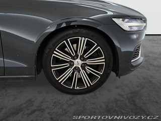Volvo V60 T8 Twing Engine 2020