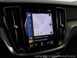 Volvo V60 T8 Twing Engine 2020