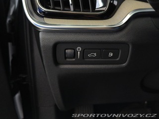 Volvo V60 T8 Twing Engine 2020