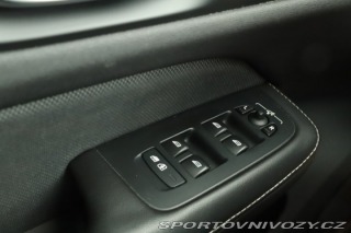 Volvo V60 R-Design T8 Twing Engine 2020