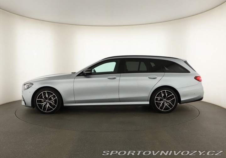 Mercedes-Benz E E 450 4MATIC 2021