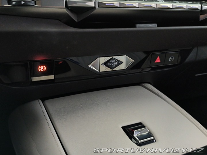 Ostatní značky Ostatní modely DS 4 Cross 1.6 PureTech 2022