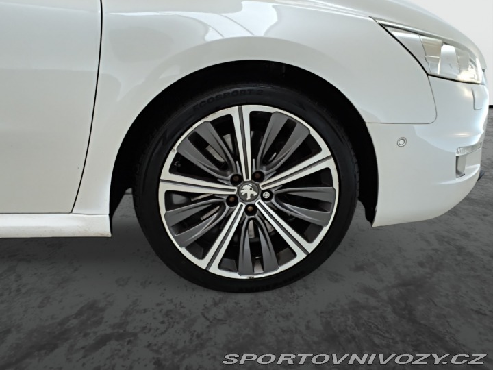 Peugeot 508 2.2 HDi 2012