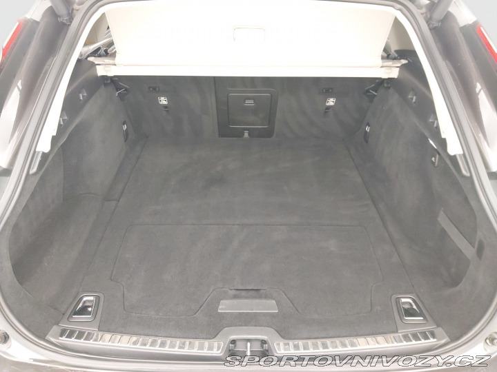 Volvo V90 R-Design B5 2021
