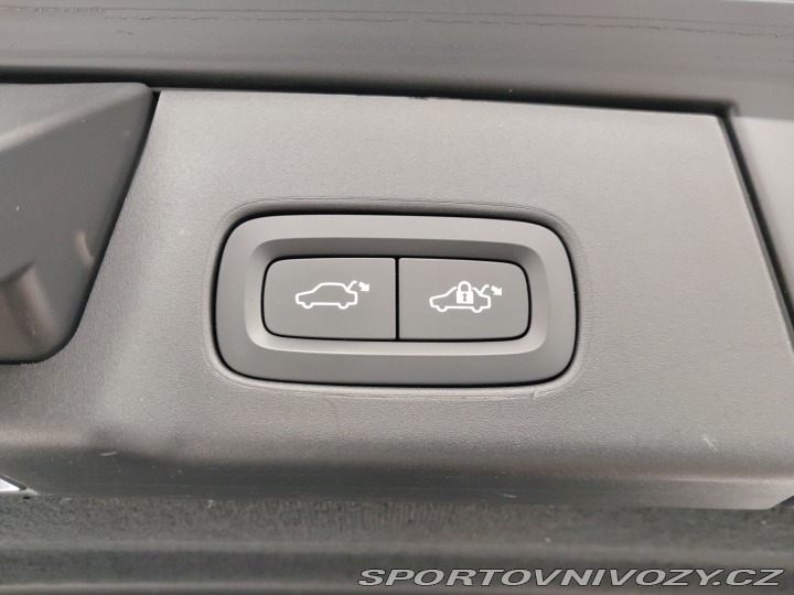 Volvo V90 R-Design B5 2021