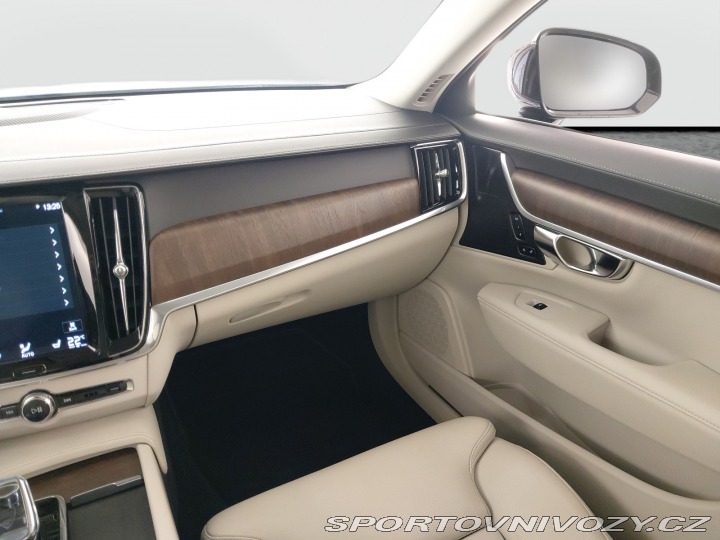 Volvo V90 R-Design B5 2021