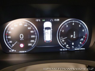Volvo V90 R-Design B5 2021