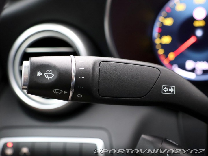 Mercedes-Benz C 2,0 300 190kW 4MATIC CZ D 2020