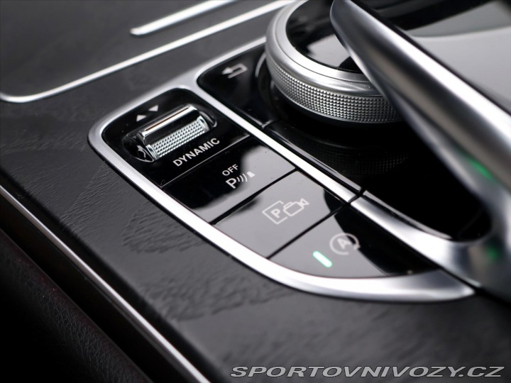 Mercedes-Benz C 2,0 300 190kW 4MATIC CZ D 2020