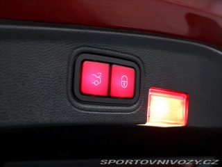 Mercedes-Benz C 2,0 300 190kW 4MATIC CZ D 2020