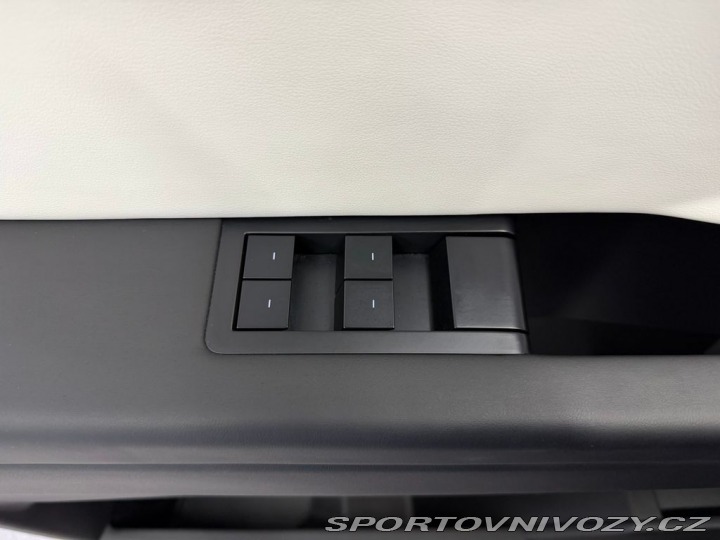 Tesla Ostatní modely AWD 438 KW FOUNDATION SER 2024
